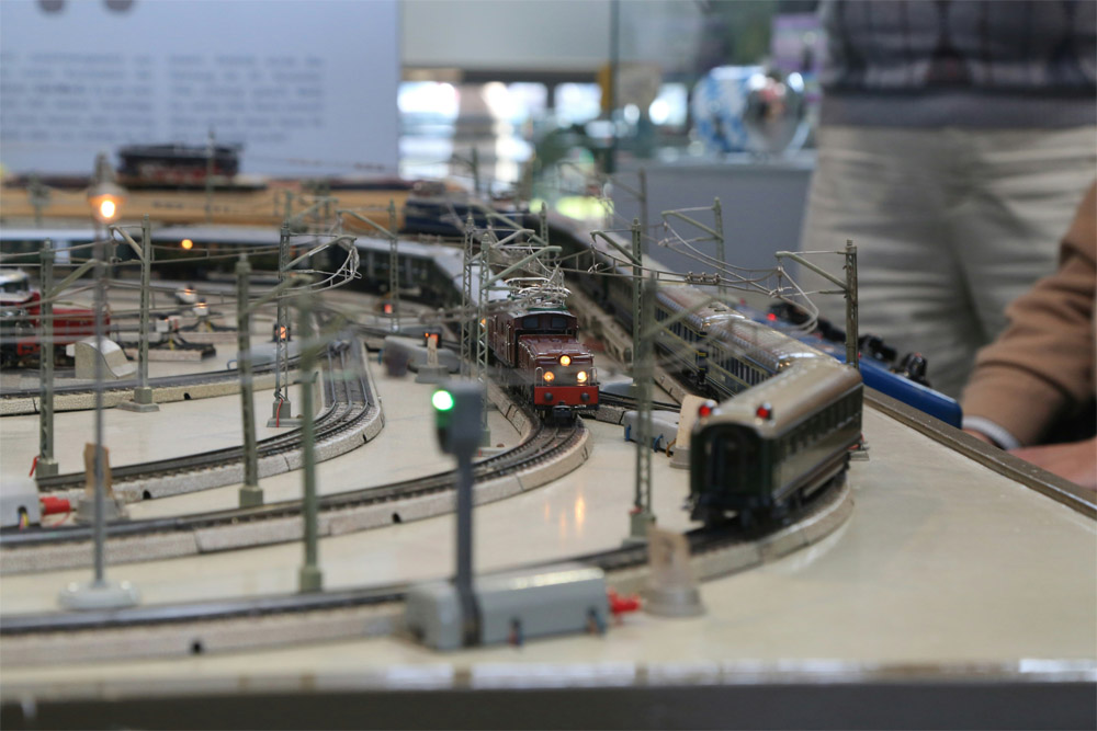 A slightly larger scale for model trains, on a table with gauge